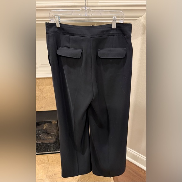 4-Piece Bundle of size 10 pants & skirt: 2 dress pants, 1 casual pant, 1 skirt - Picture 8 of 16